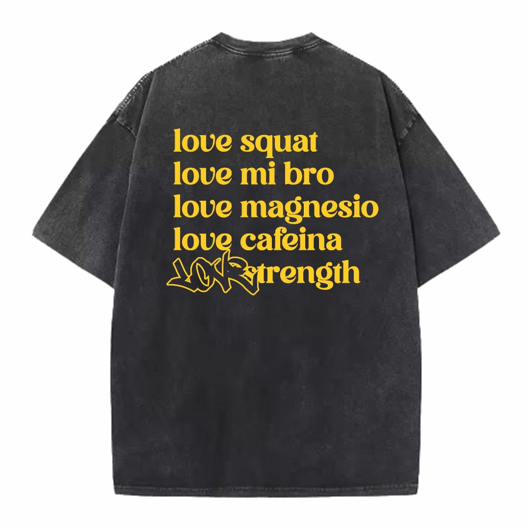 Camiseta Oversize LoveStrength estilo vintage